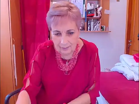 Snapshot of Victoria5643 chatting on November 9, 10:57 am Victoria5643 online show from November 9, 10:57 am