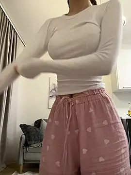 Ketitull online show from February 5, 6:37 pm