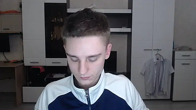 angryzan online show from December 25, 11:11 am