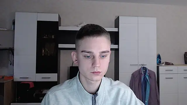 angryzan online show from January 9, 9:48 am