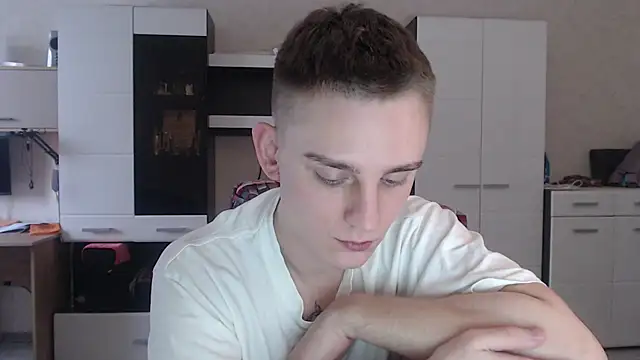 angryzan online show from January 15, 10:06 am