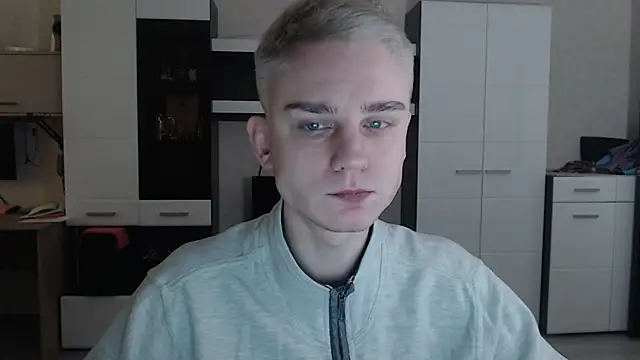 angryzan online show from February 13, 4:43 am