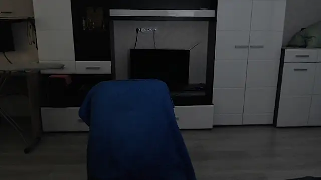 angryzan online show from March 5, 7:16 am