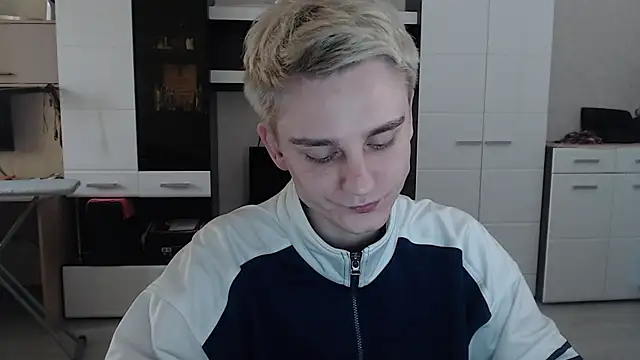 angryzan online show from March 18, 10:25 am