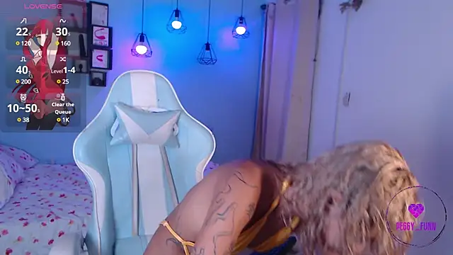 Peggy Funn online show from December 21, 1:58 am