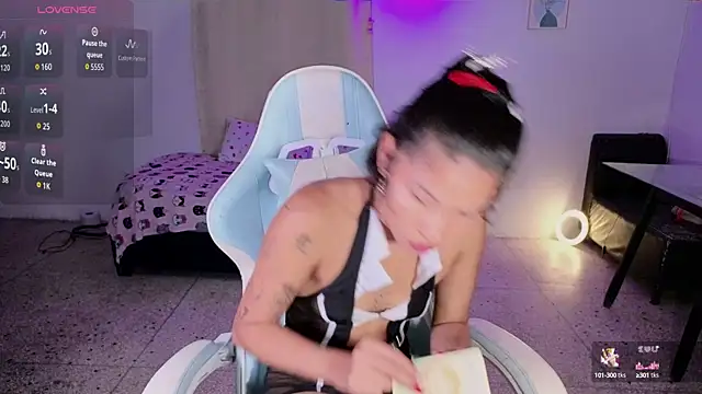 Peggy Funn online show from September 29, 11:42 pm