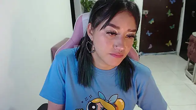 littleangel1 m online show from January 6, 11:29 pm