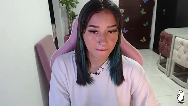 littleangel1 m online show from February 11, 4:28 am