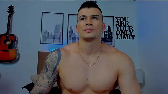 seancarreraa online show from January 8, 9:01 pm