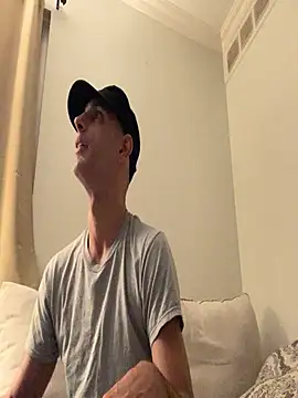 Snapshot of hailzeffn chatting on September 12, 5:18 am hailzeffn online show from September 12, 5:18 am