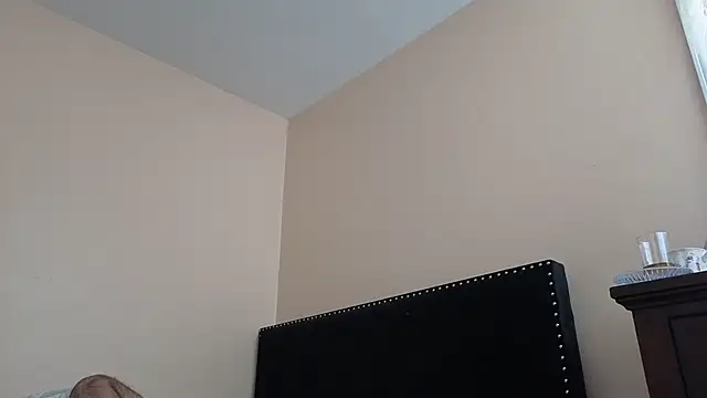 Snapshot of hailzeffn chatting on October 4, 5:22 pm hailzeffn online show from October 4, 5:22 pm