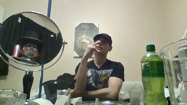 hailzeffn online show from April 21, 2:51 am