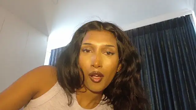 Snapshot of kawaiibabypie1 chatting on December 18, 11:38 am kawaiibabypie1 online show from December 18, 11:38 am