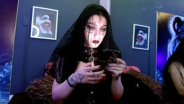 sophy rock online show from March 7, 5:17 pm