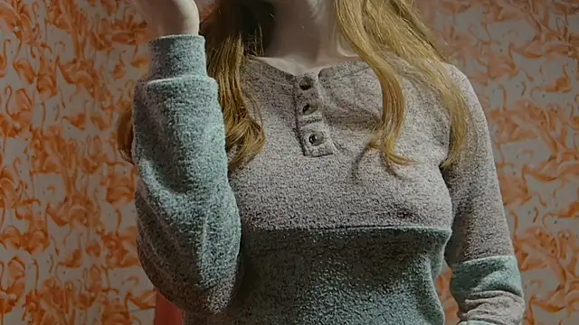 Snapshot of strawberrysmoothie chatting on February 24, 3:23 am strawberrysmoothie online show from February 24, 3:23 am