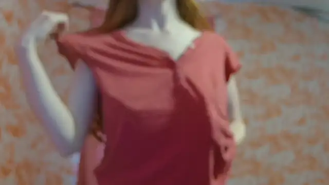 Snapshot of strawberrysmoothie chatting on September 28, 6:46 pm strawberrysmoothie online show from September 28, 6:46 pm