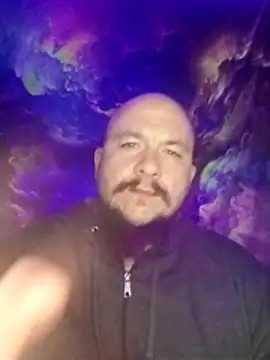 Snapshot of Spunonymous chatting on December 30, 1:15 am Spunonymous online show from December 30, 1:15 am