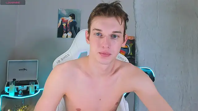 4ever dude online show from March 10, 3:45 am