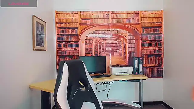 khiara moretti online show from February 8, 7:38 pm