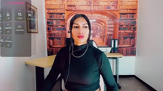 khiara moretti online show from February 24, 7:30 pm