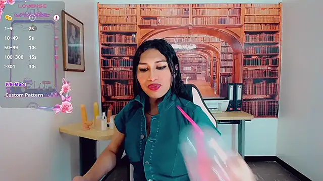 khiara moretti online show from February 27, 10:31 pm