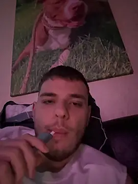 Snapshot of oscar_sweet22 chatting on October 14, 9:15 pm oscar sweet22 online show from October 14, 9:15 pm