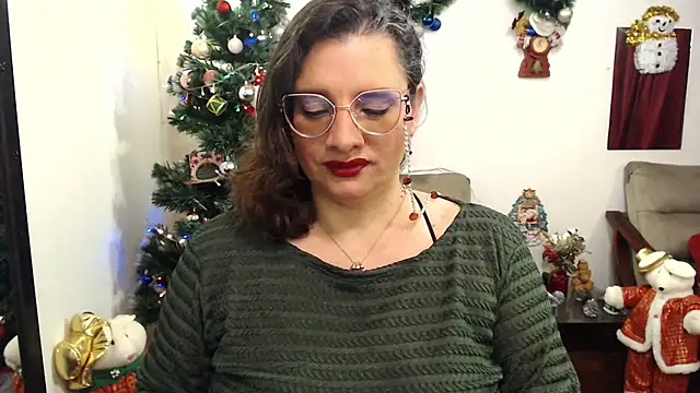 Aleja Gonzales online show from December 25, 8:07 am