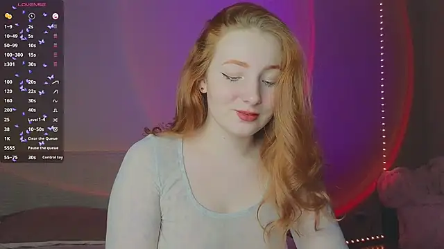 Snapshot of Miss_Ida_ chatting on December 12, 5:37 pm Miss Ida  online show from December 12, 5:37 pm
