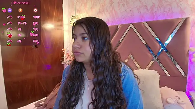 Miaa Smiith1 online show from January 29, 12:02 pm