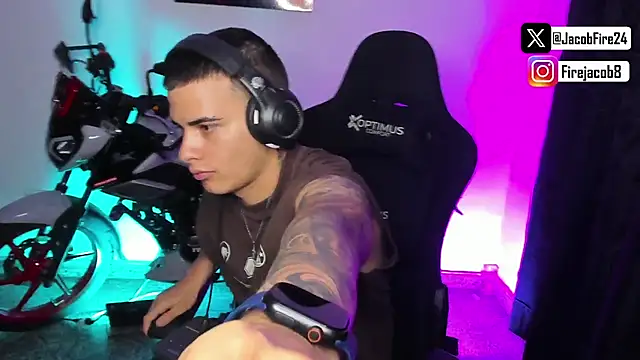 Snapshot of jacob_firexx chatting on March 11, 8:41 am jacob firexx online show from March 11, 8:41 am