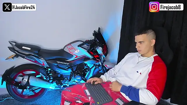 Snapshot of jacob_firexx chatting on March 21, 12:06 pm jacob firexx online show from March 21, 12:06 pm