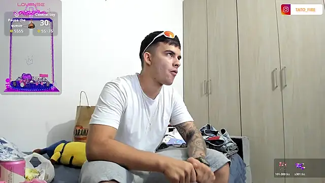 Snapshot of jacob_firexx chatting on December 5, 3:15 am jacob firexx online show from December 5, 3:15 am