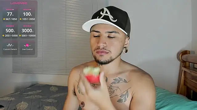 Snapshot of ftmphilip_ chatting on November 23, 11:15 pm ftmphilip online show from November 23, 11:15 pm