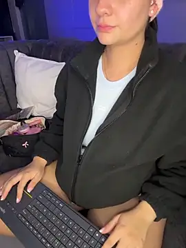 Snapshot of GabriellaFerrer chatting on December 3, 10:46 am GabriellaFerrer online show from December 3, 10:46 am