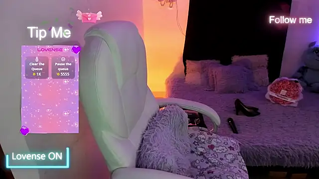 Snapshot of Sofia_thomson1_t chatting on November 26, 4:13 am Sofia thomson1 t online show from November 26, 4:13 am