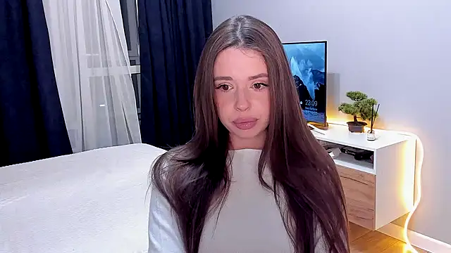 AmeliaBrian online show from January 5, 8:10 pm