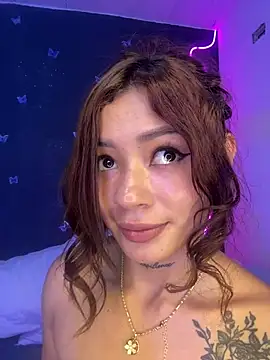 Snapshot of Roxanne_08 chatting on February 16, 9:59 am Roxanne 08 online show from February 16, 9:59 am