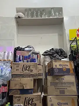 Snapshot of Amber_Martins_ chatting on February 22, 6:28 am Amber Martins online show from February 22, 6:28 am