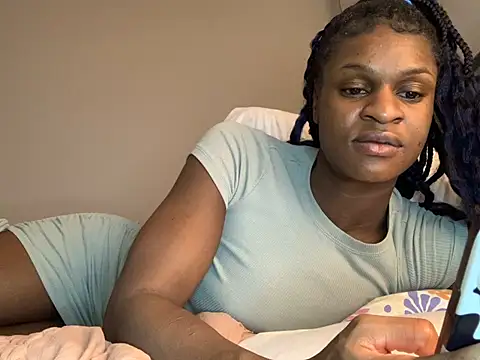 Snapshot of ninaperry777 chatting on December 31, 6:05 am ninaperry777 online show from December 31, 6:05 am