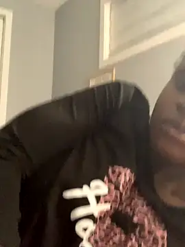 Snapshot of ninaperry777 chatting on October 26, 9:26 am ninaperry777 online show from October 26, 9:26 am