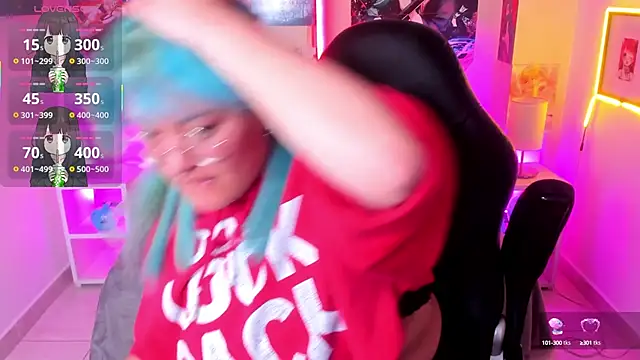 Snapshot of lucky-leah chatting on February 18, 3:42 am lucky-leah online show from February 18, 3:42 am