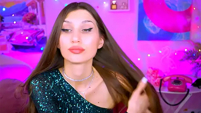 Snapshot of MollyPerry chatting on December 25, 7:13 pm MollyPerry online show from December 25, 7:13 pm