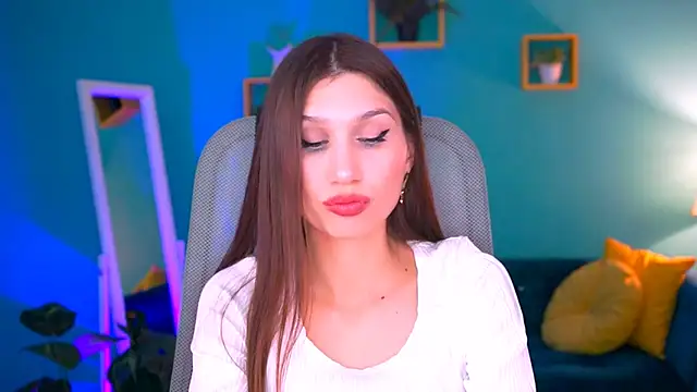 Snapshot of MollyPerry chatting on February 14, 7:33 pm MollyPerry online show from February 14, 7:33 pm