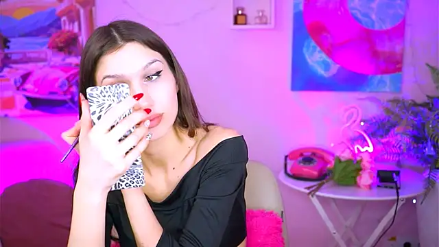 Snapshot of MollyPerry chatting on February 15, 4:12 pm MollyPerry online show from February 15, 4:12 pm