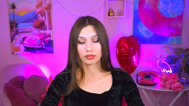 Snapshot of MollyPerry chatting on February 19, 4:11 pm MollyPerry online show from February 19, 4:11 pm