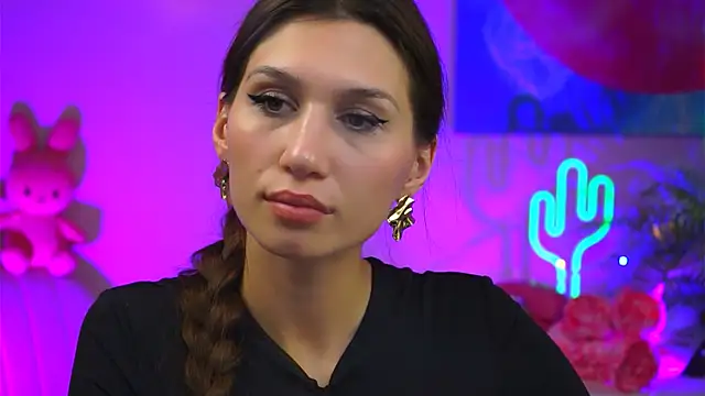 Snapshot of MollyPerry chatting on February 27, 7:37 pm MollyPerry online show from February 27, 7:37 pm