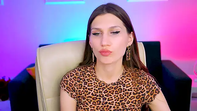 Snapshot of MollyPerry chatting on March 9, 10:19 pm MollyPerry online show from March 9, 10:19 pm