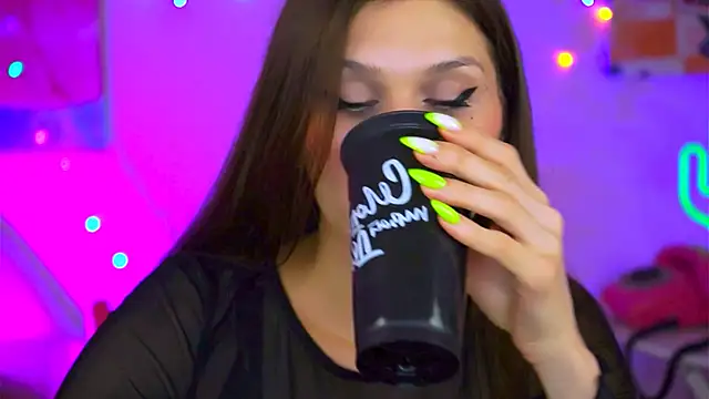 Snapshot of MollyPerry chatting on March 12, 4:13 pm MollyPerry online show from March 12, 4:13 pm