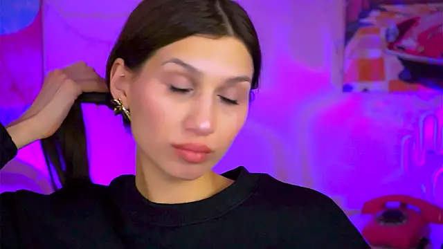 Snapshot of MollyPerry chatting on March 18, 10:26 pm MollyPerry online show from March 18, 10:26 pm