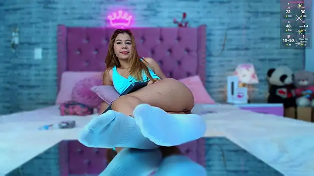 AuroraSim online show from December 11, 1:06 pm